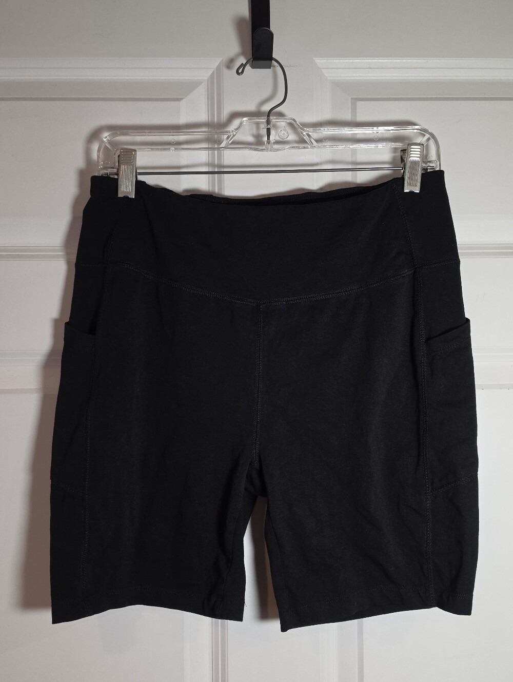 Bebe Sport Women’s Black Active Pocket Shorts XL